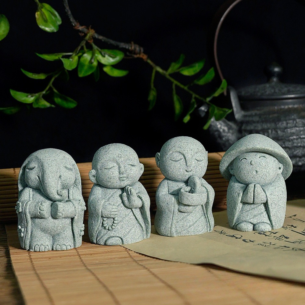 Japanese Buddha Figurine Good  - مراجعة Aquarium Fish Japan وسعره